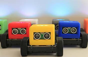 Five LocoXtreme educational robots