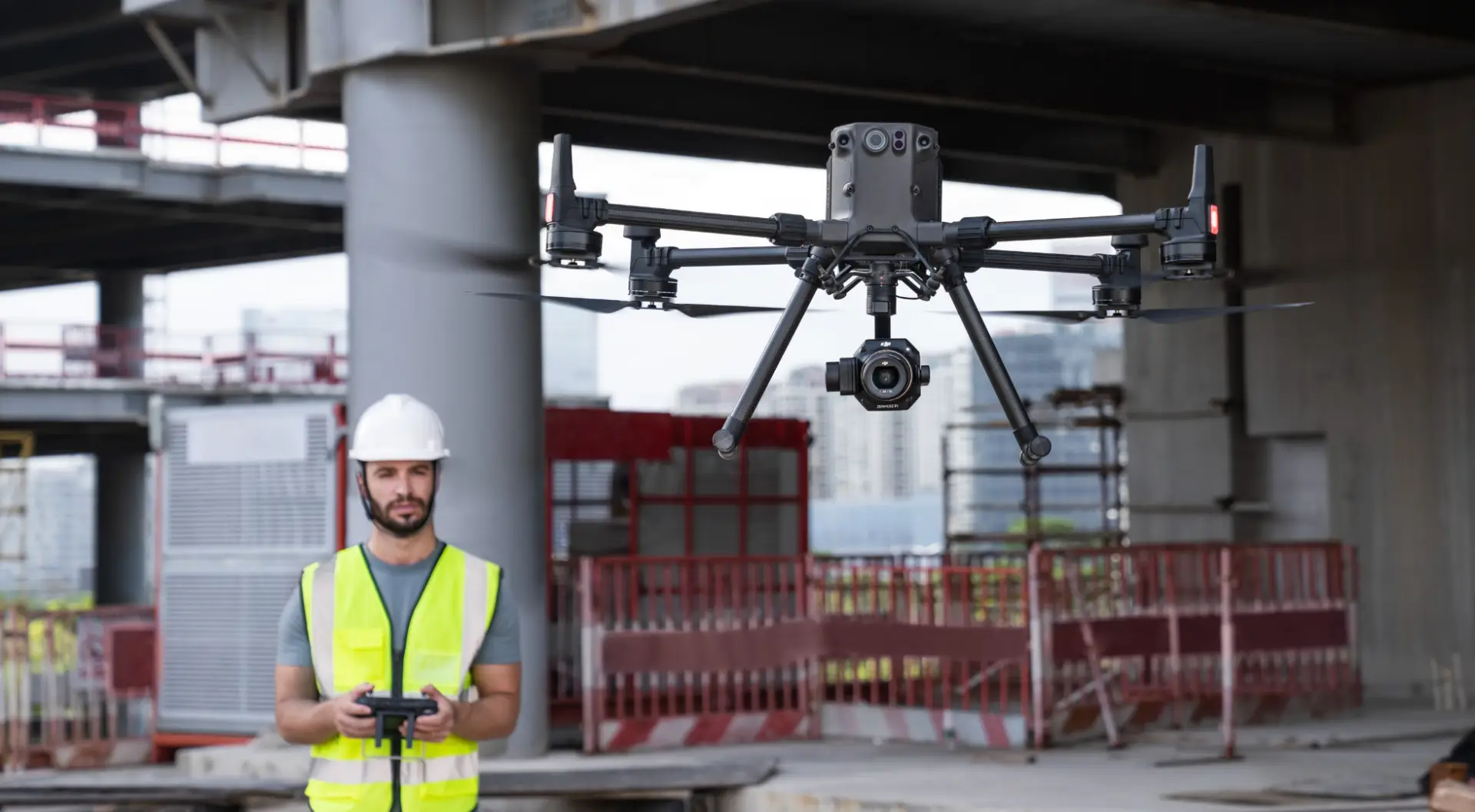 How Drones Can Help the Construction Industry Achieve Carbon Neutrality Illustration