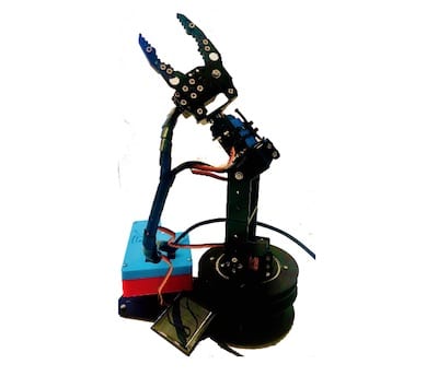 Robotic arm for stem classrooms